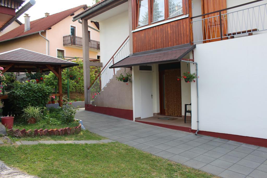 Apartment Zalac สลูน ภายนอก รูปภาพ
