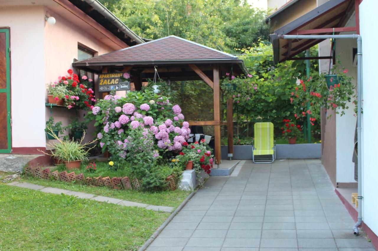 Apartment Zalac สลูน ภายนอก รูปภาพ